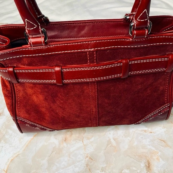 COACH dark red suede carry all with silver buckle. - Picture 4 of 11